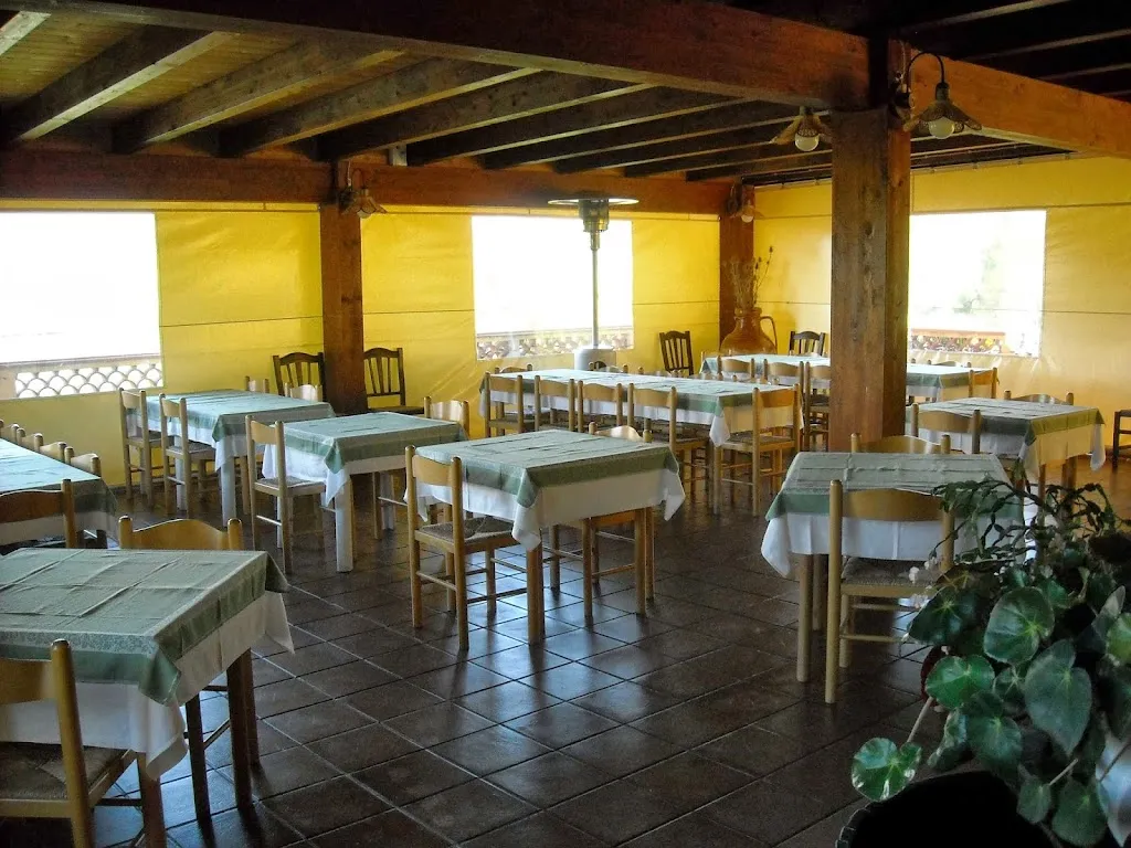 Ristorante Pizzeria Oasi_Viggianello_slider_image_1