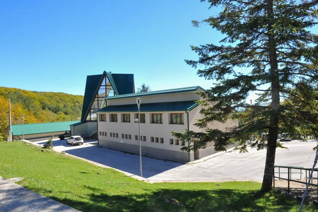 Chalet MADONNA di VIGGIANO [Hotel-Ristorante] restaurant in Viggiano