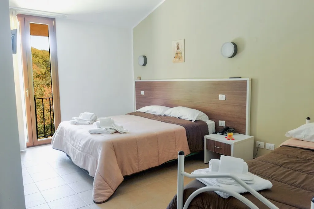 Chalet MADONNA di VIGGIANO [Hotel-Ristorante]_Viggiano_slider_image_3