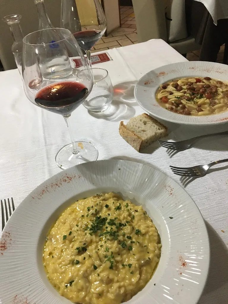 Klara Kožul_Corte Le Quattro Lune Restaurant & Pizza_Viggiano_review