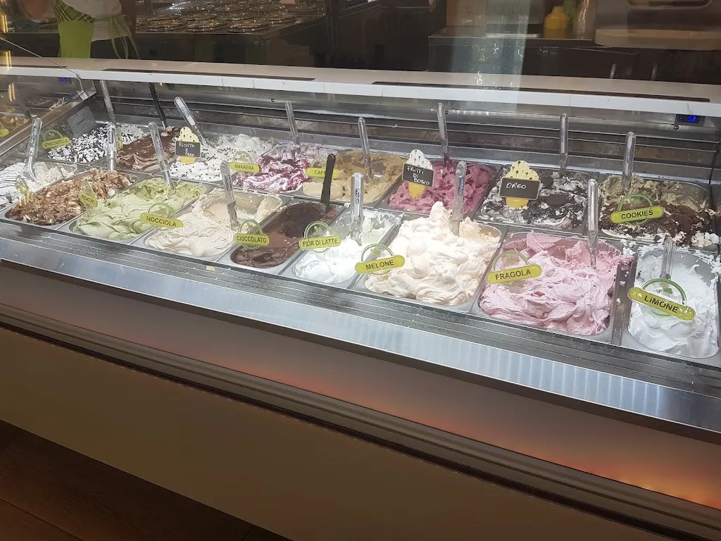 Daniel C_Lo Scoglio_Acquappesa_review