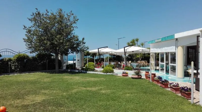 Luigi Carnevale_Ristorante Acquadimare_Acquappesa_review