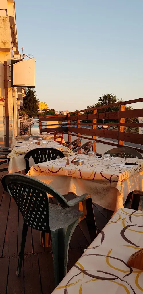 "PIT STOP" restaurant in Acquappesa