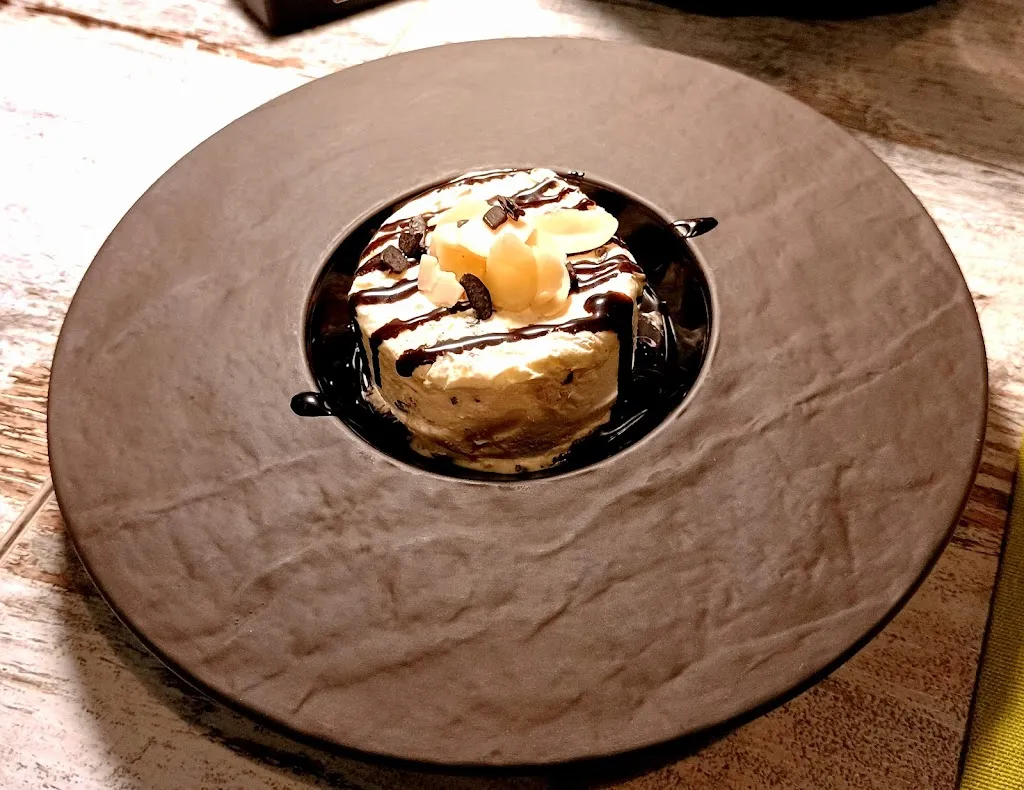 Luca Fusaro_Nunù_Acri_review