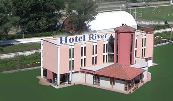 Hotel River restaurant in Civitella Roveto