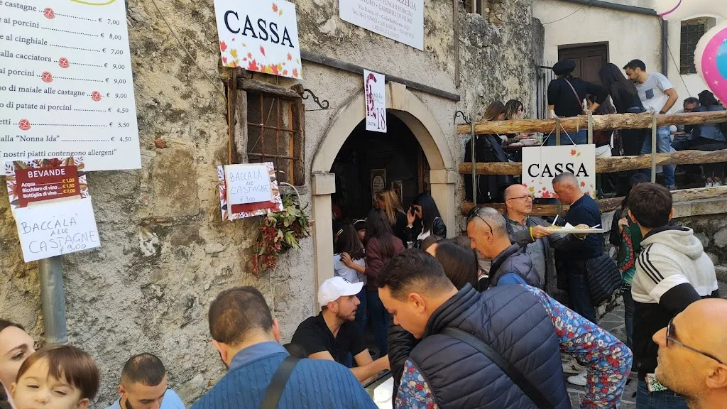 Lungo le Antiche Rue_Civitella Roveto_slider_image_3