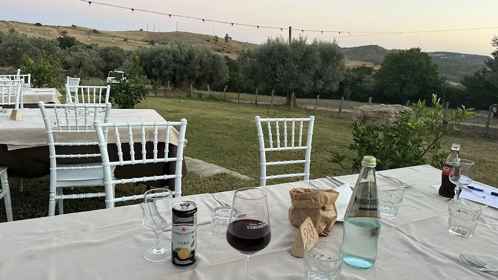 Petr Mederly_Il Lupo Cattivo_Agnana Calabra_review