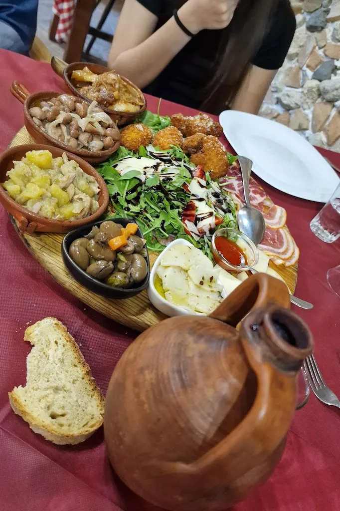 Mariano Bruno_Ristorante Le Grotte di Torre Galea_Agnana Calabra_review