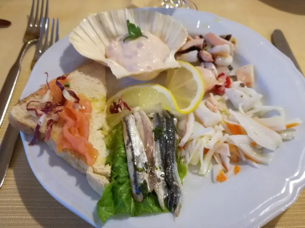 Domenico Cepparuolo_Wine shop by Augusto_Civitella Roveto_recensione