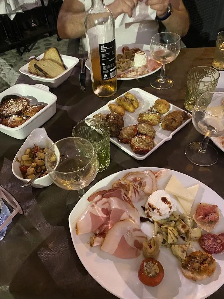 Daria Butler_Bistrot des Artistes, cucina tipica_Agnana Calabra_review