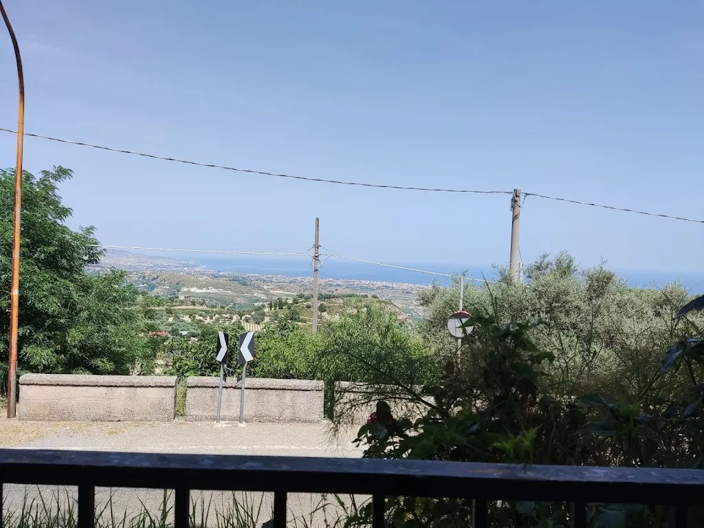 Mariella Campbell_Ristorante Pizzeria La Terrazza_Agnana Calabra_recensione