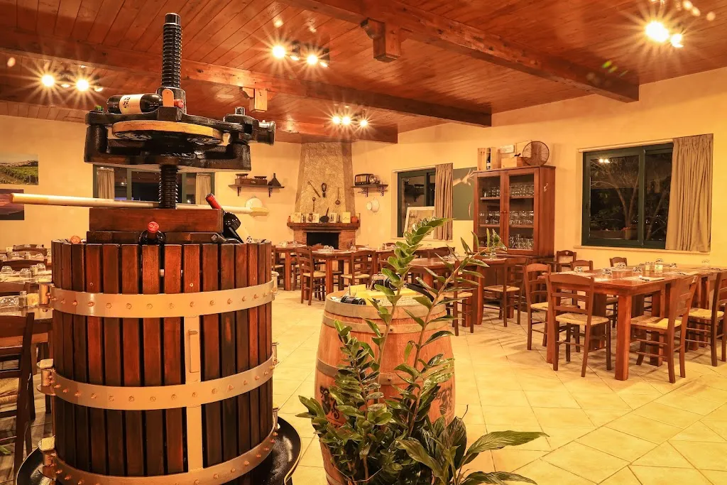 Hostaria delle Memorie restaurant in Acconia