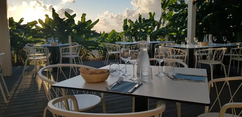 Ristorante e bar del Garden Hotel Beach restaurant in Acconia