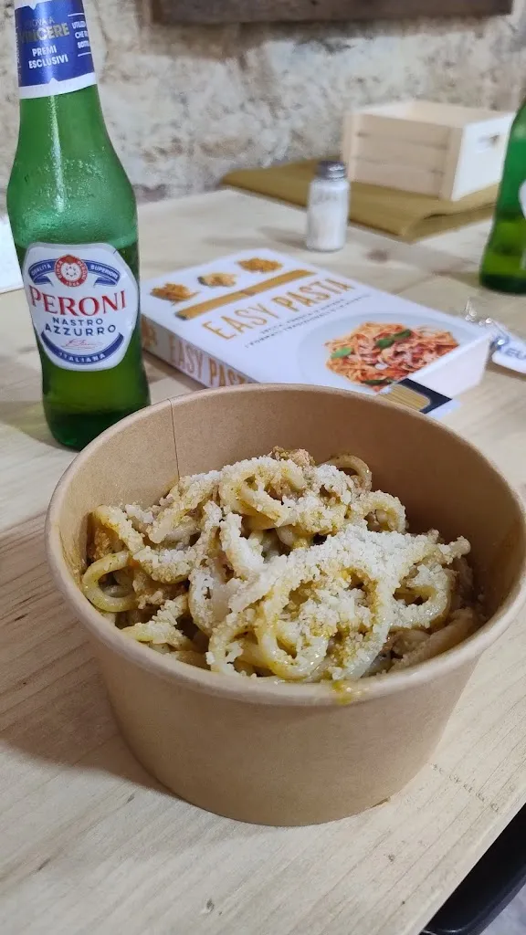 Manuela Paonessa_Kalapasta_Acconia_review