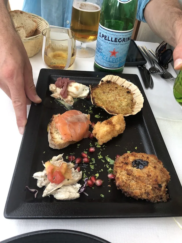 Ally B_Ristorante Il Quadrifoglio - Ristorante Specialità Pesce_Acconia_review