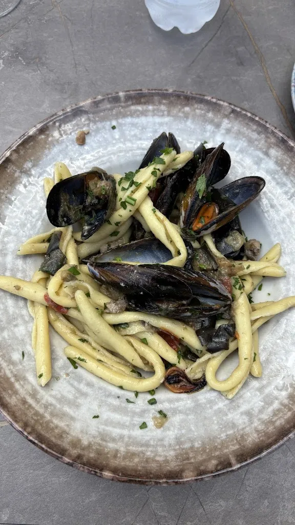 Lawrence Al_Trattoria Ercolino Pizzo_Acconia_review