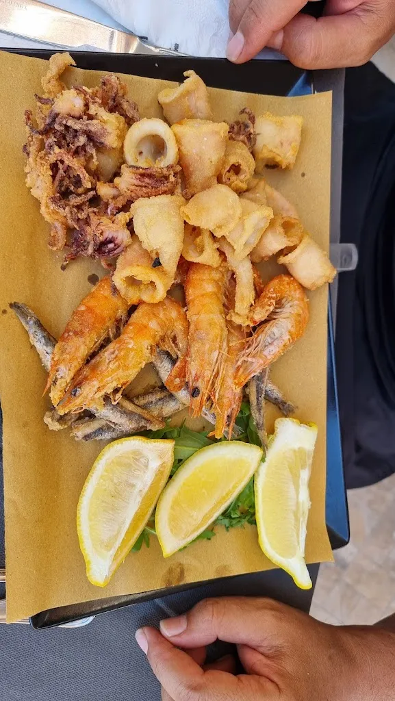 Menu_BellaVista Restaurant_Acconia_image_6