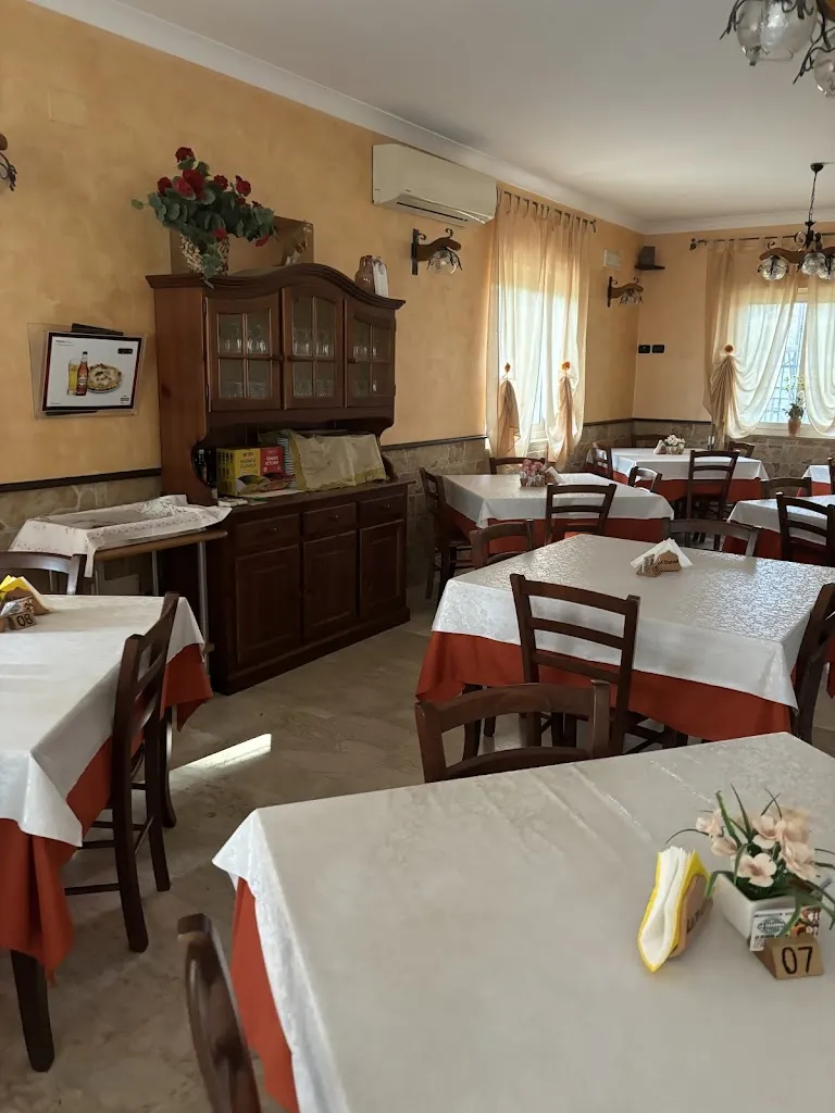 La Taverna Di Pugliese restaurant in Acconia