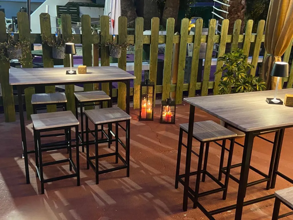 Caveau Bistrot Marinella restaurant in Acconia