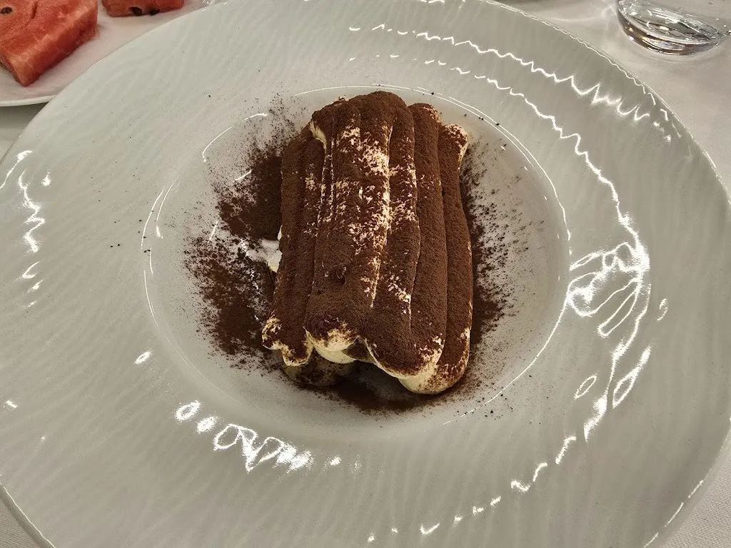 Ioan Iurasec_Luciano Cucina Sincera_Acconia_review