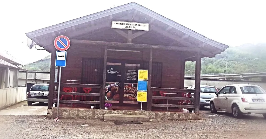 Da Vincenza Pizzeria - Rosticceria - Paninoteca restaurant in Altilia