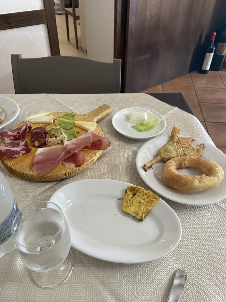 Sarah Reichardt_Trattoria Zio Pierino_Altomonte_review