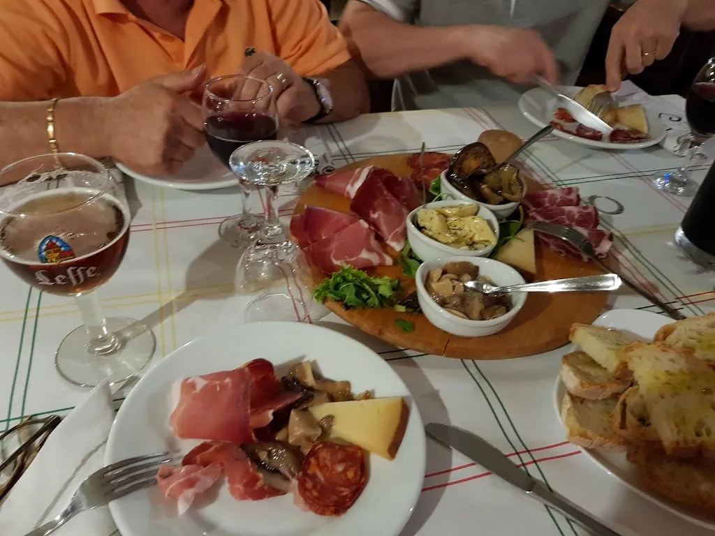 Da Filippo GABRIELE_Collecorvino_slider_image_2