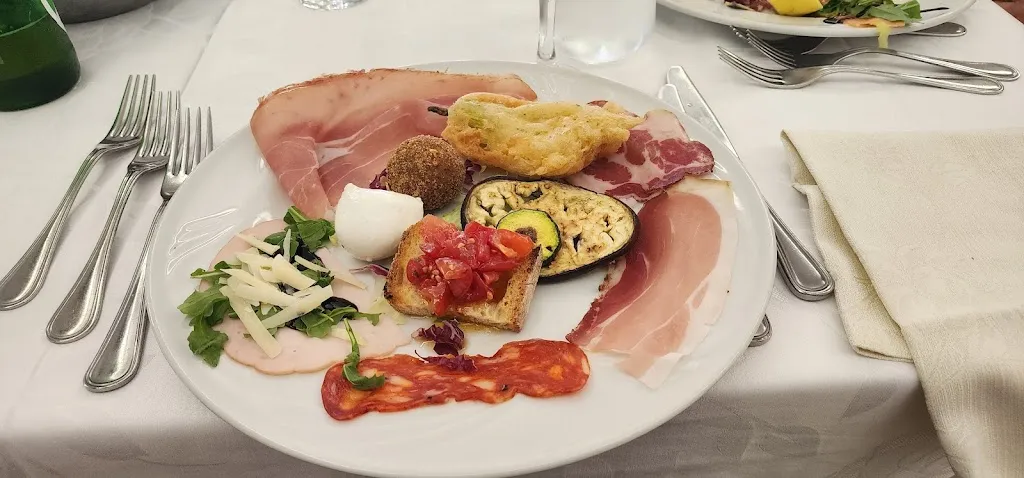 Darren Treloar_Ristorante Sala Ricevimenti Colle dei Sogni_Altomonte_review