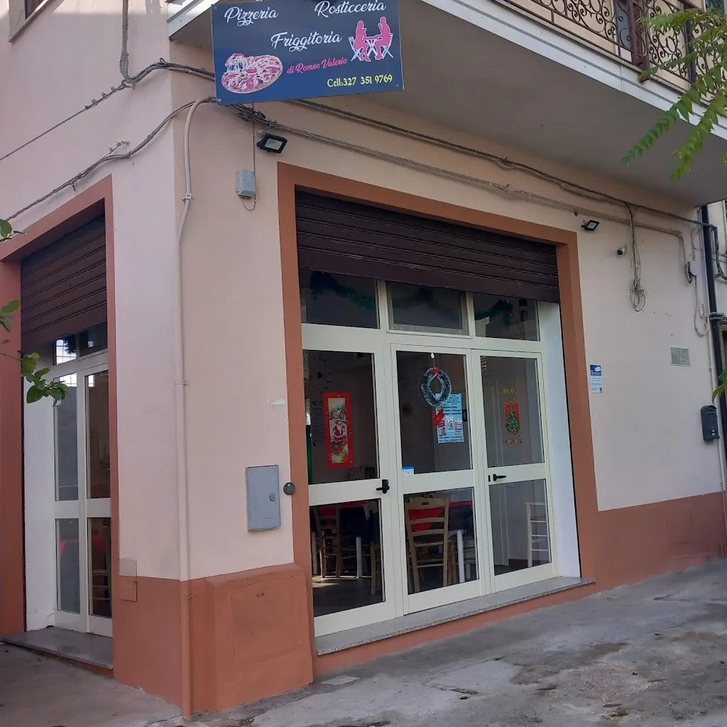 Pizzeria rosticceria Romeo restaurant in Altomonte