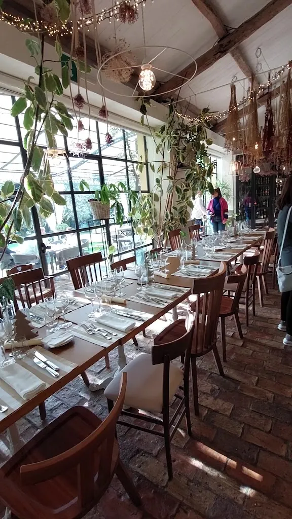 Gaspare Guzzo Foliaro_La Voliera Di Serragiumenta_Altomonte_review