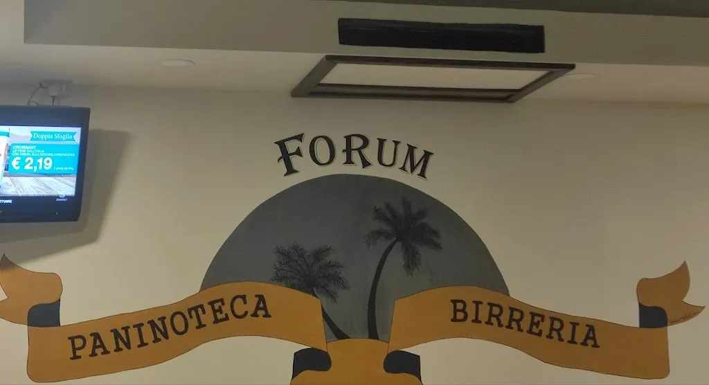 Lucia Rosanò_Forum - birreria paninoteca_Amaroni_review