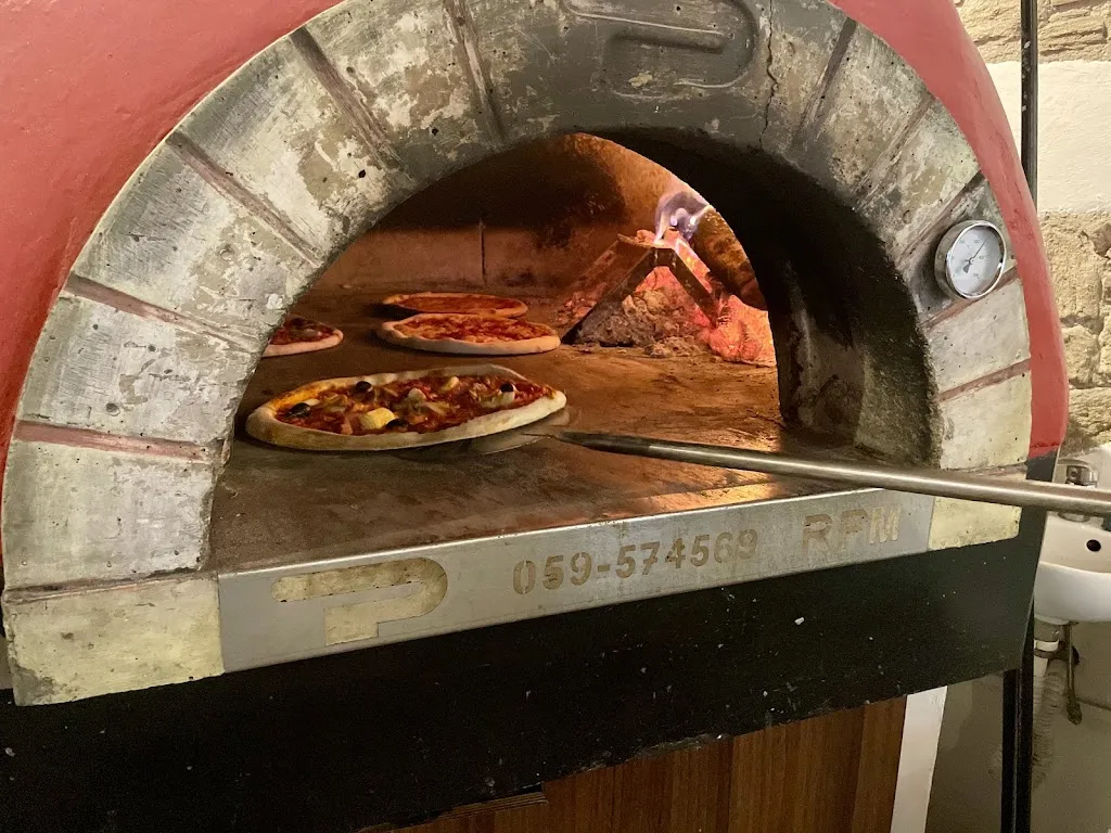 Tara Gathard_Ristorante La Vecchia Falegnameria Sas_Amaroni_review