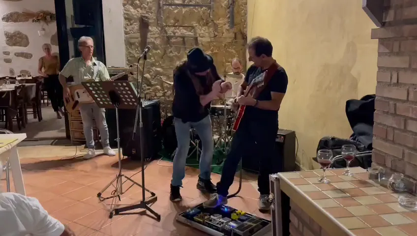 Ristorante La Vecchia Falegnameria Sas_Amaroni_slider_image_2