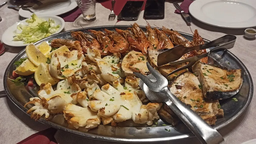 Ristorante La Vecchia Falegnameria Sas_Amaroni_slider_image_3