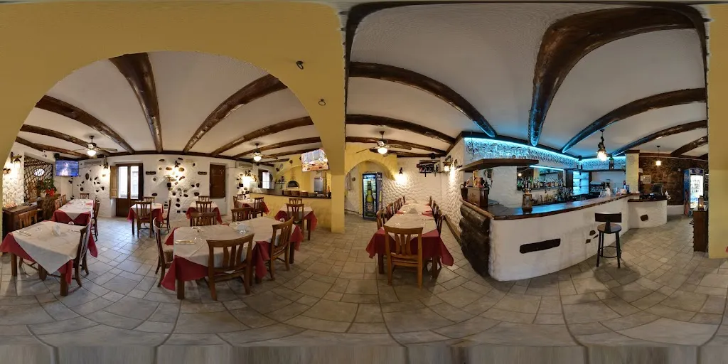 Ristorante Zentrum 42_Amaroni_slider_image_2