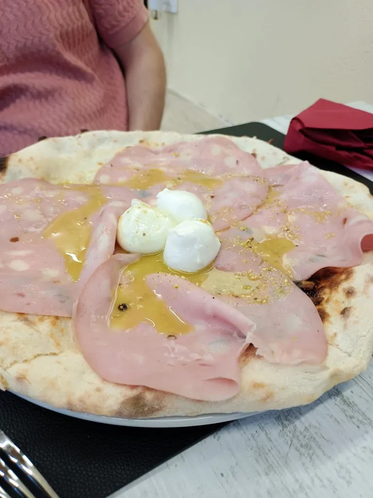 Kindalf Von Zed_Acqua e Farina_Andreotta_review