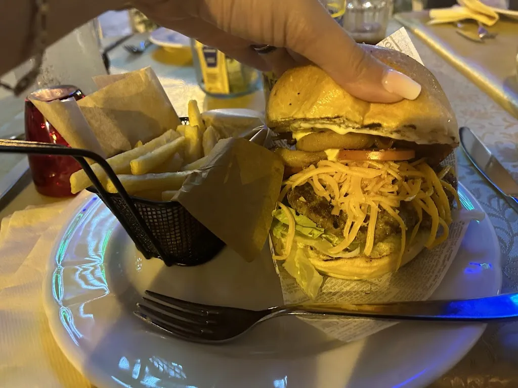 Ale_Caracas Bistro 25 | Cucina tipica latinoamericana_Amantea_review