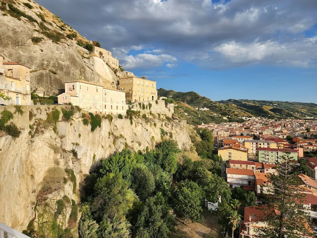 Mark M_Ristorante Albergo Le Clarisse - Hotel 4 Stelle - Amantea _Amantea_review