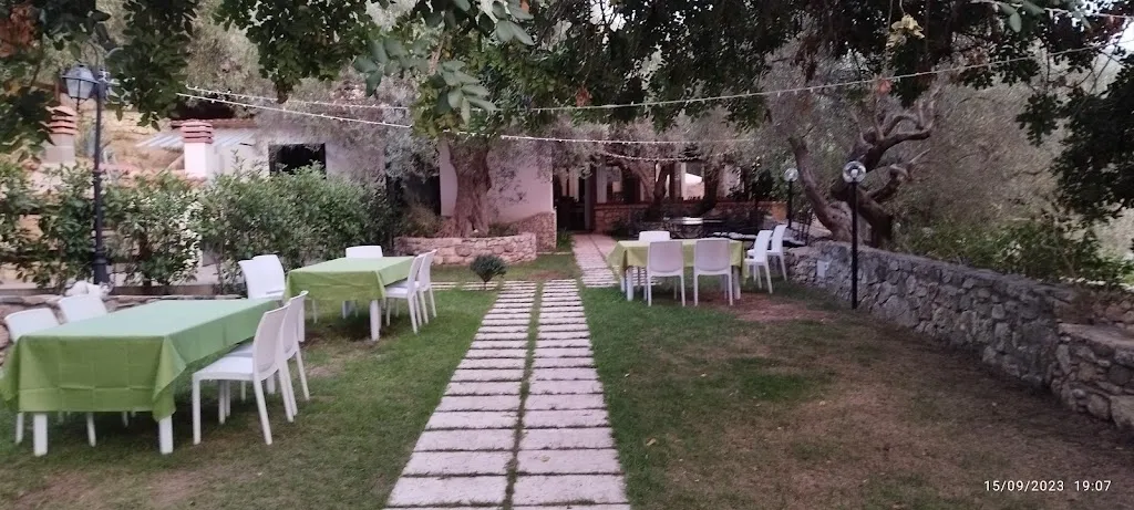 agriturismo la pietra rossa_Amantea_slider_image_1