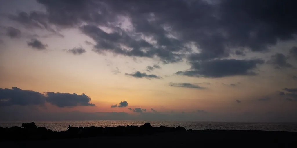 Andrius Šidlauskas_CLAMPETIA RISTO-LIDO-APERITIVERIA_Amantea_review