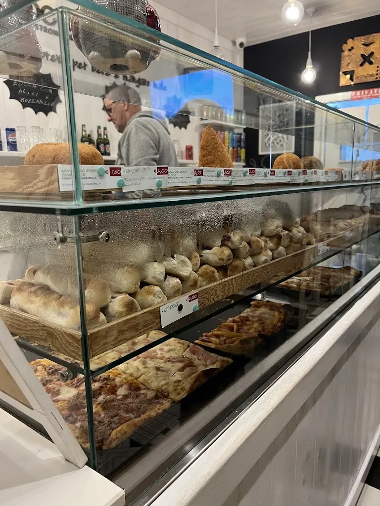 Roberto Sconza_Benimia_Amantea_review