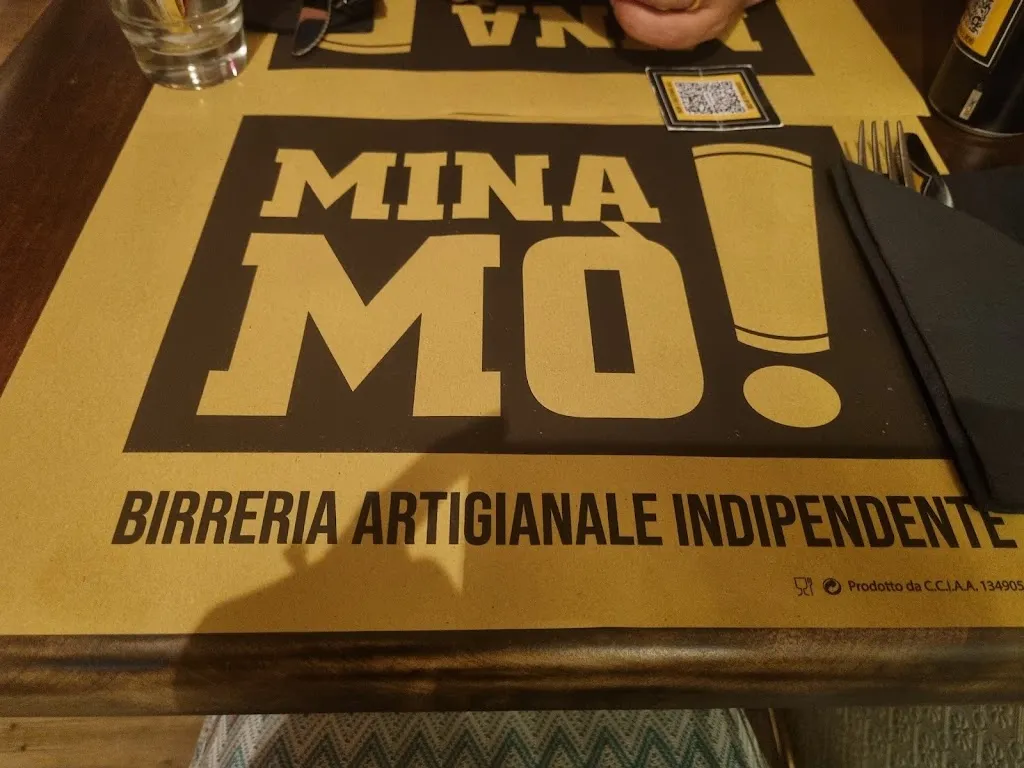 Annalisa Di Mauro_Mina Mo'! Pub - Birreria Artigianale - Hamburgeria_Amantea_Bewertung