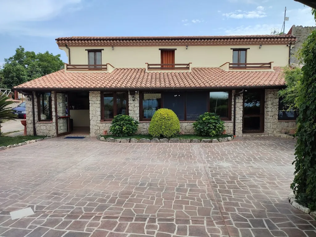 Agriturismo U Cannatiallu restaurant in Amantea