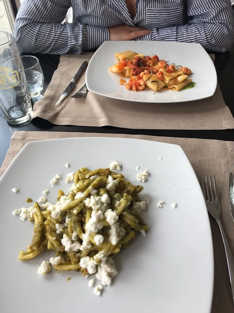 Oliver Hester_Tipiko Ristorante Pizzeria_Amantea_review