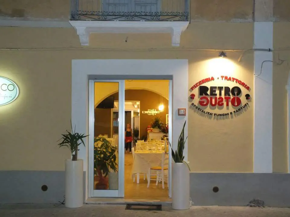 Pizzeria Trattoria Retrogusto restaurant in Amantea