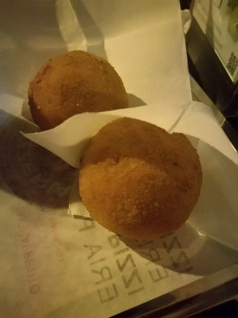 sara de Gemmis_Curcio Marino Domenico_Amantea_review