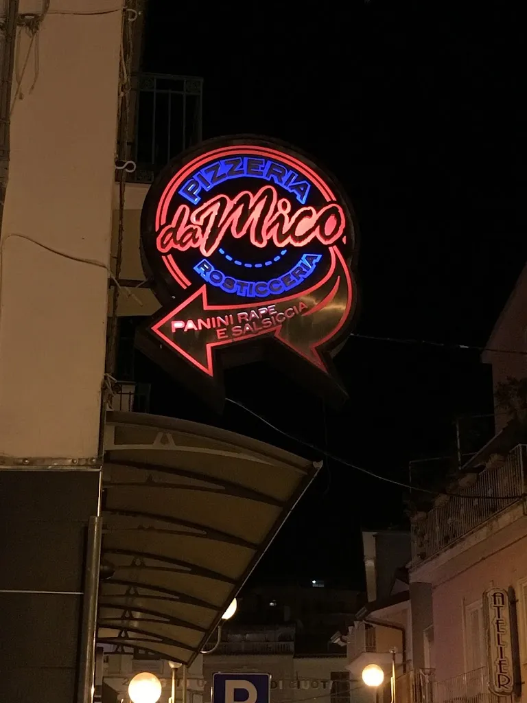Pizzeria Da Mico restaurant in Amantea