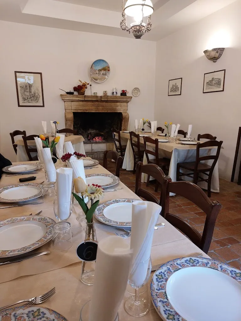 Ristorante Locanda Torre Del Parco restaurant in Collelongo