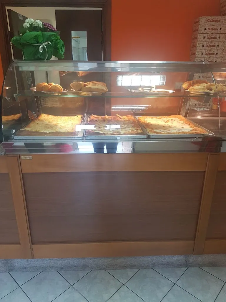 Pizzeria Del Corso restaurant in Ardore