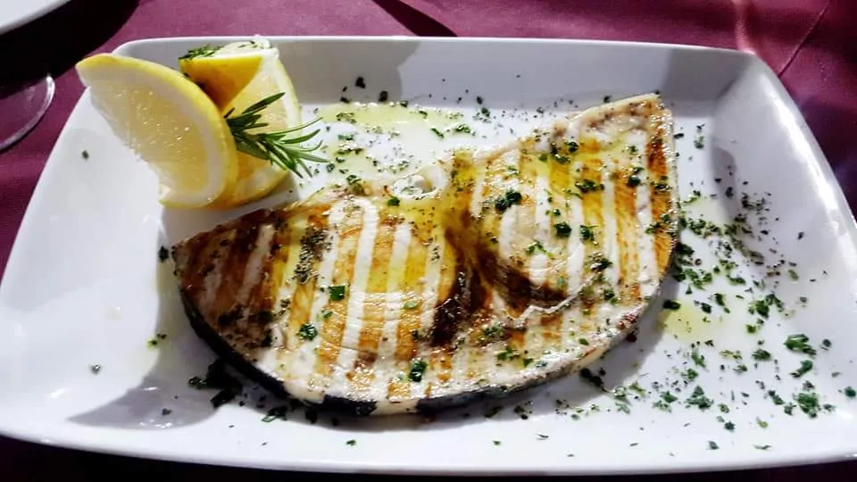 Chiara Marzano_Franco E Ciccio A Mare_Ardore_review